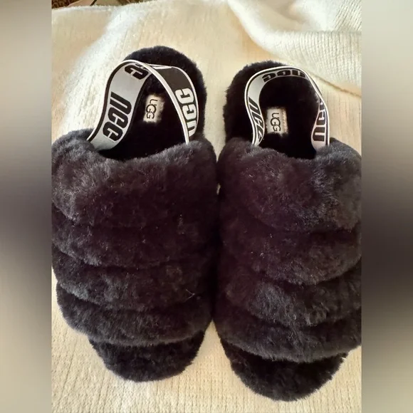 UGG Black Fluffy Moccasins -NWOT - Picture 1 of 5